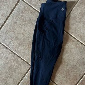 Lululemon Wunder Under Runner material